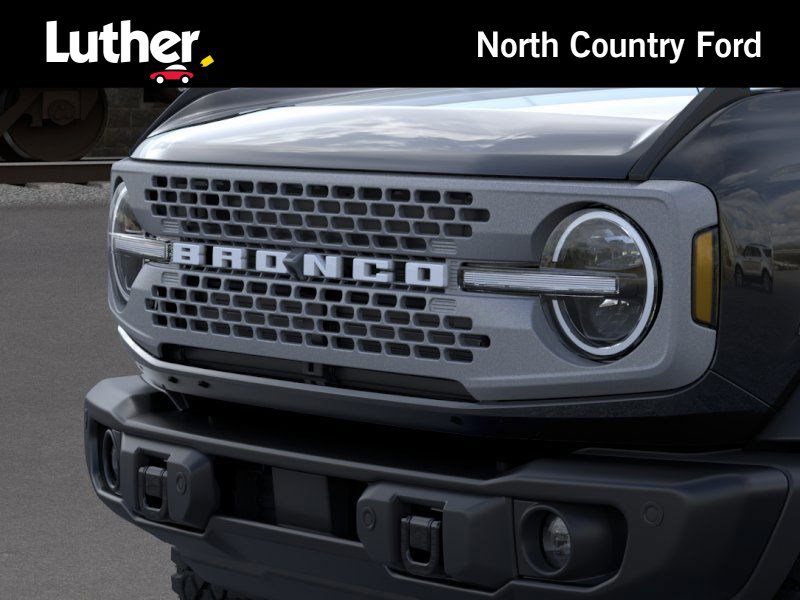 2025 Ford Bronco Badlands photo 17