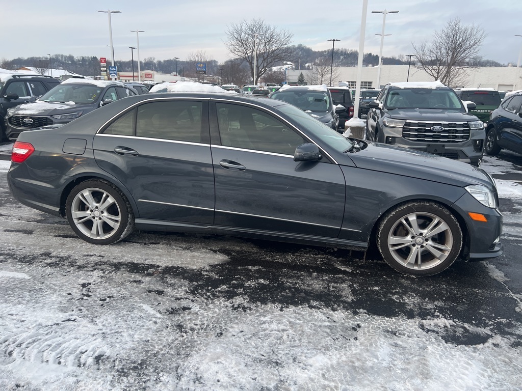 2013 Mercedes Benz E 350 photo 4