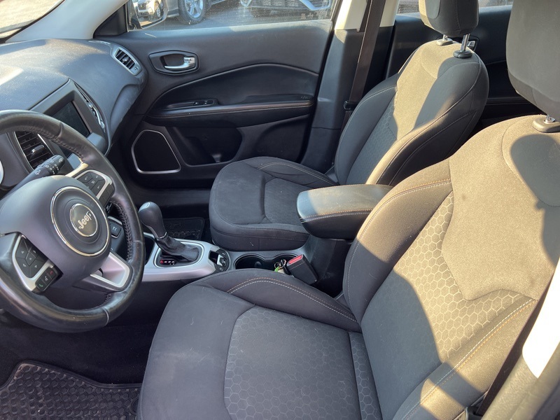 2018 Jeep Compass Sport photo 10