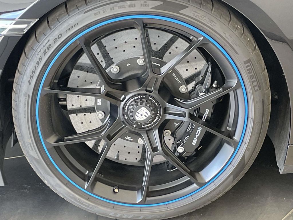 2022 Porsche 911 GT3 photo 11