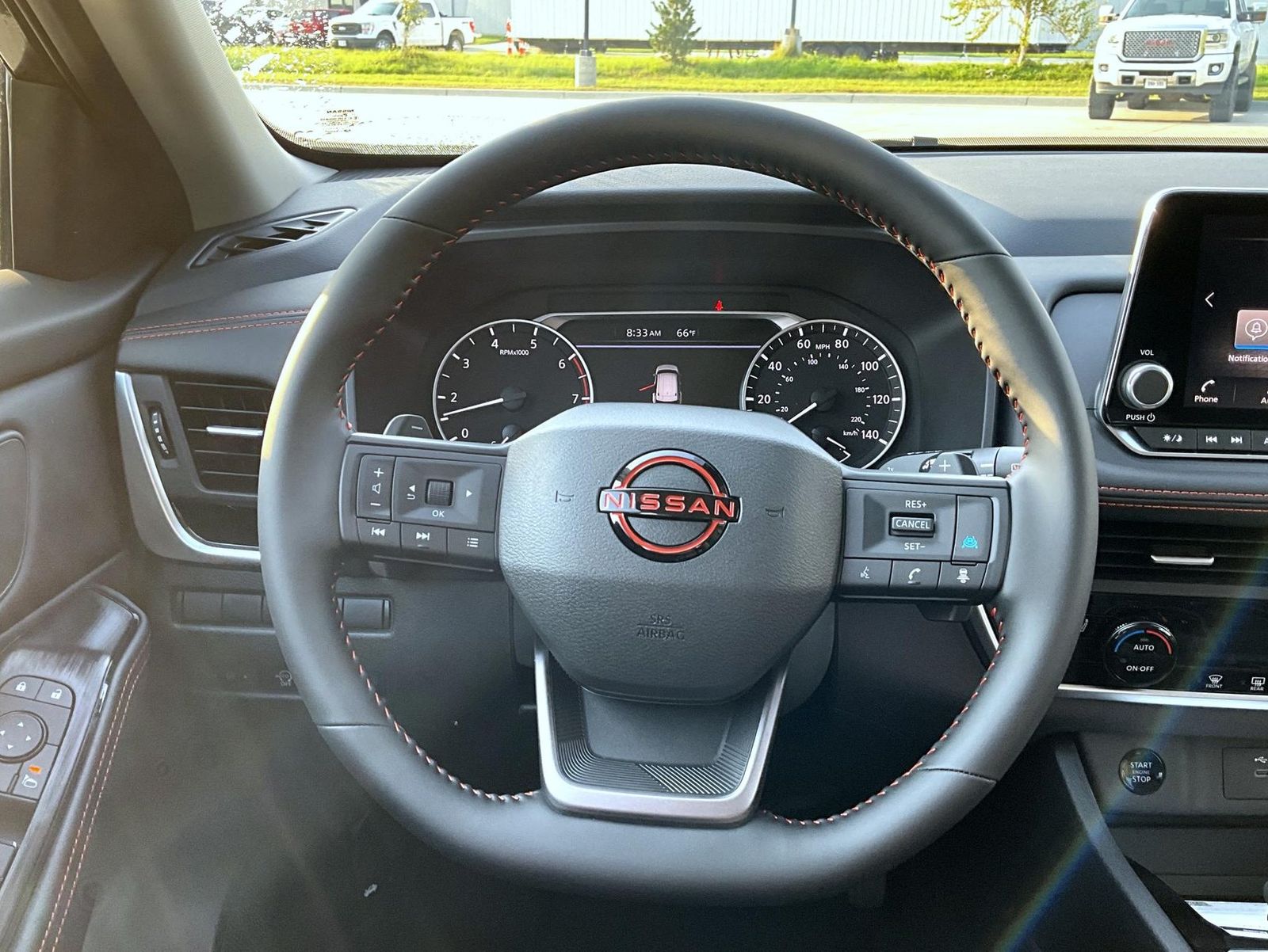 2026 Nissan Rogue AWD photo 7