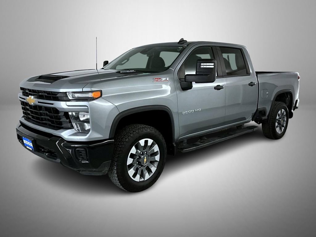2024 Chevrolet Silverado 2500HD Custom's photo