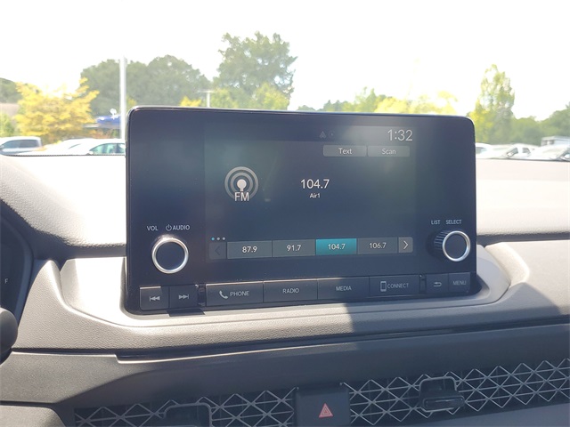 2025 Honda Accord LX photo 16