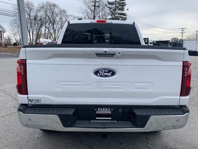 2024 Ford F-150 XLT photo 4