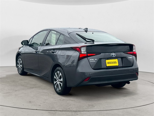 2019 Toyota Prius LE photo 3