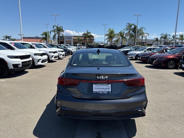 2023 Kia Forte LXS photo 5