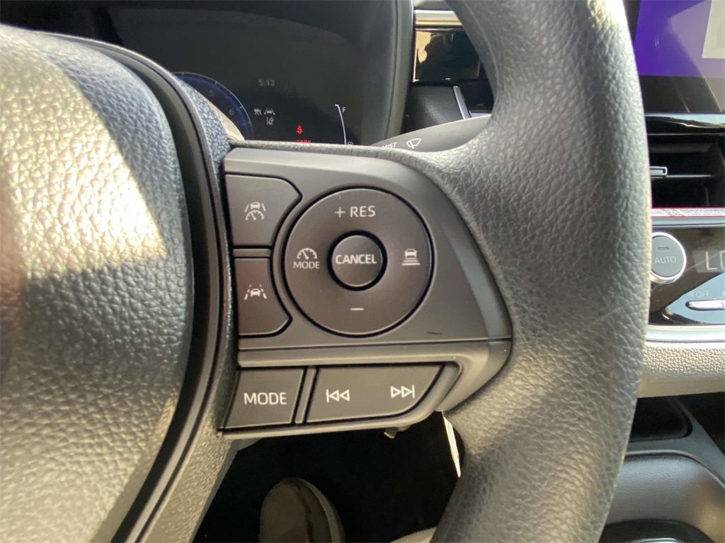 2026 Toyota Corolla LE photo 21
