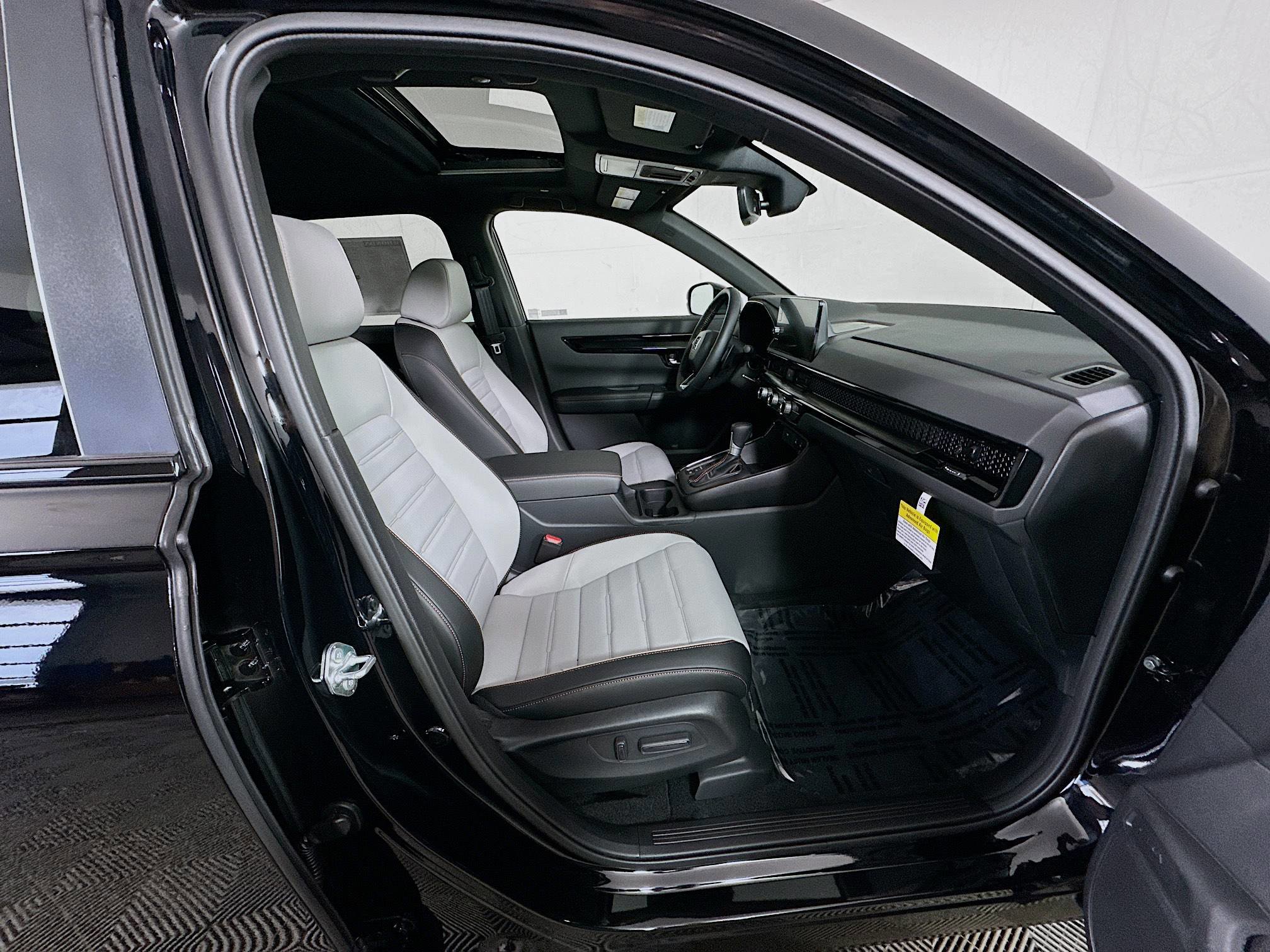 2026 Honda CR-V Sport Touring photo 30