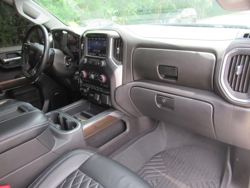 2022 Chevrolet Silverado 1500 RST photo 12