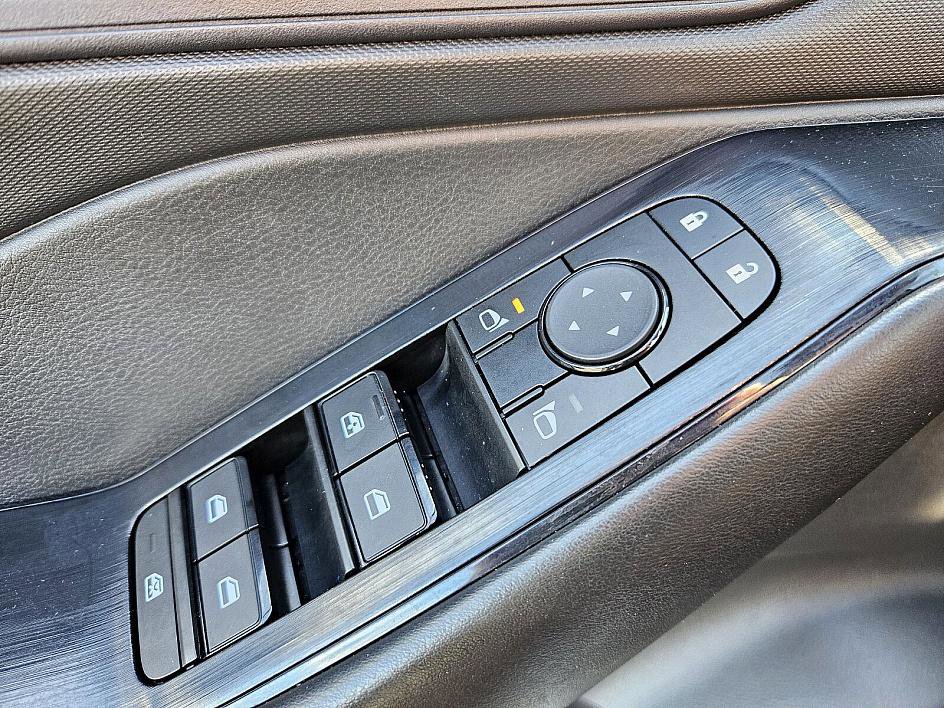 2024 Nissan Rogue S photo 29