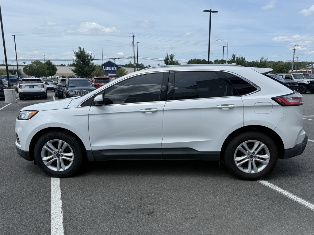 2020 Ford Edge SEL photo 8
