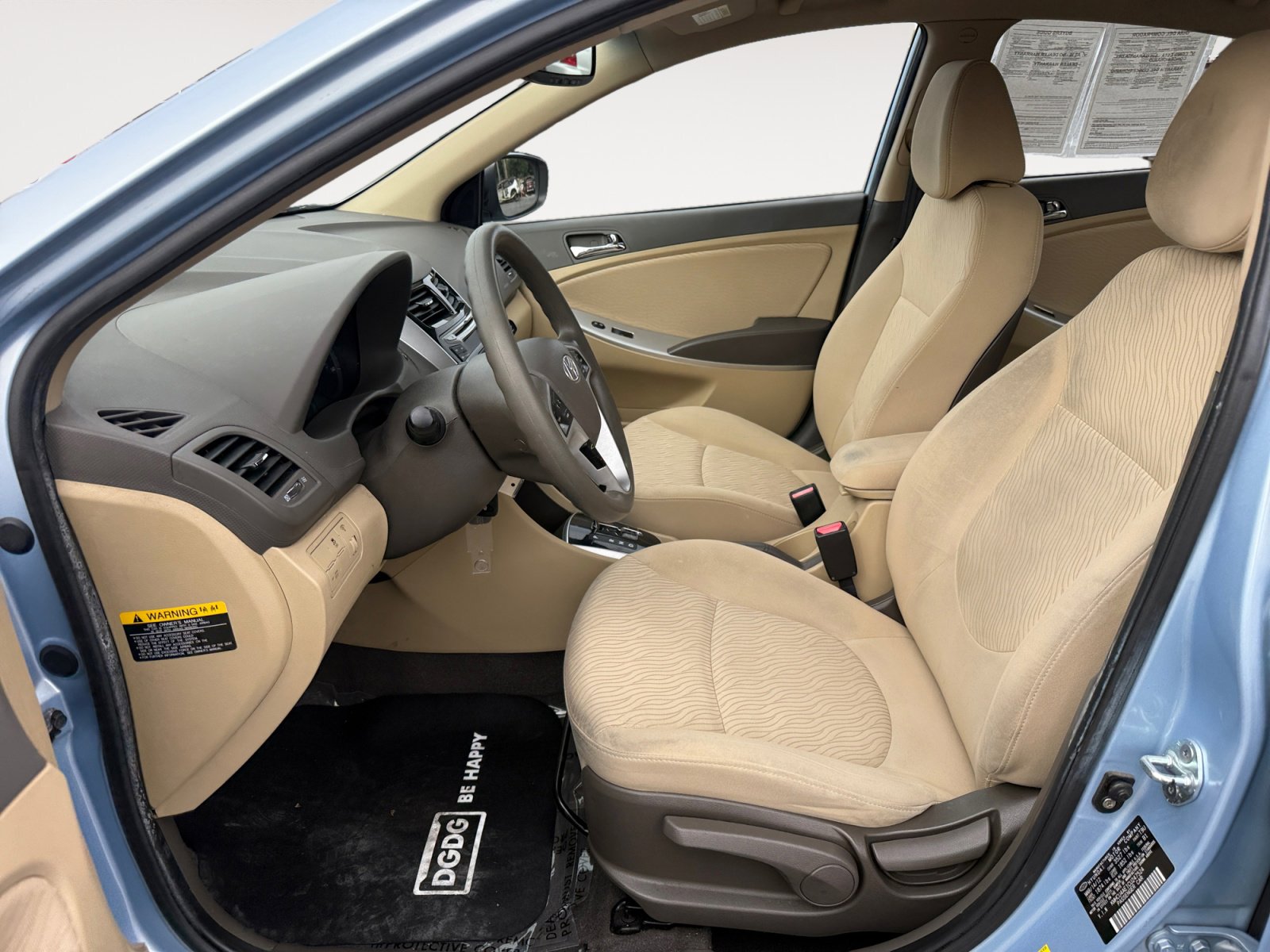 2012 Hyundai Accent GLS photo 10