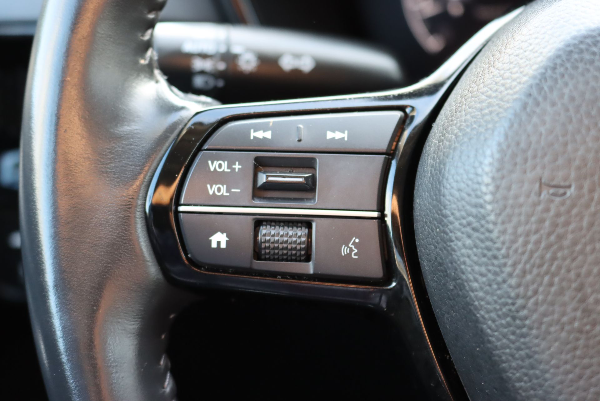 2024 Honda CR-V EX-L photo 9