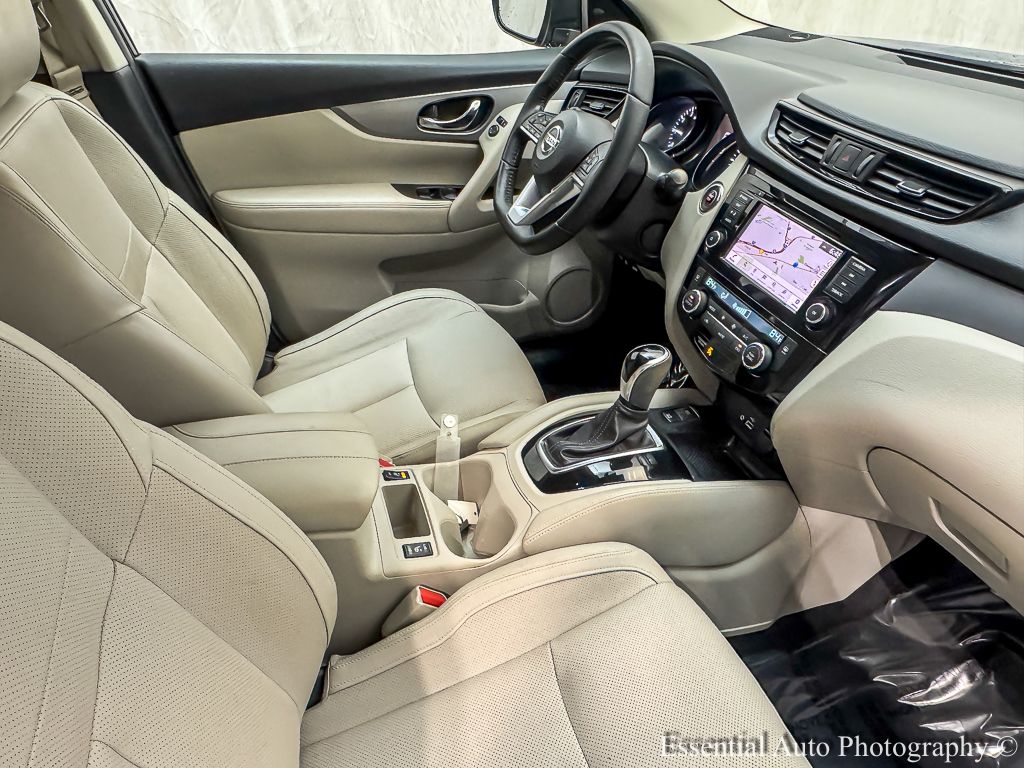 2020 NISSAN ROGUE SPORT - Image 24