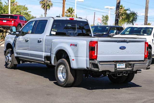 2025 Ford F-350 Lariat photo 25