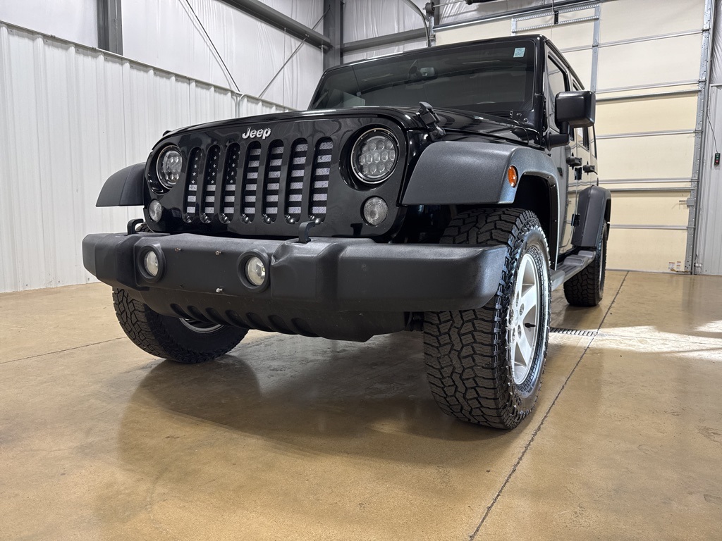Used 2016 Jeep Wrangler Unlimited Sport S with VIN 1C4BJWDG7GL235052 for sale in Carlyle, IL