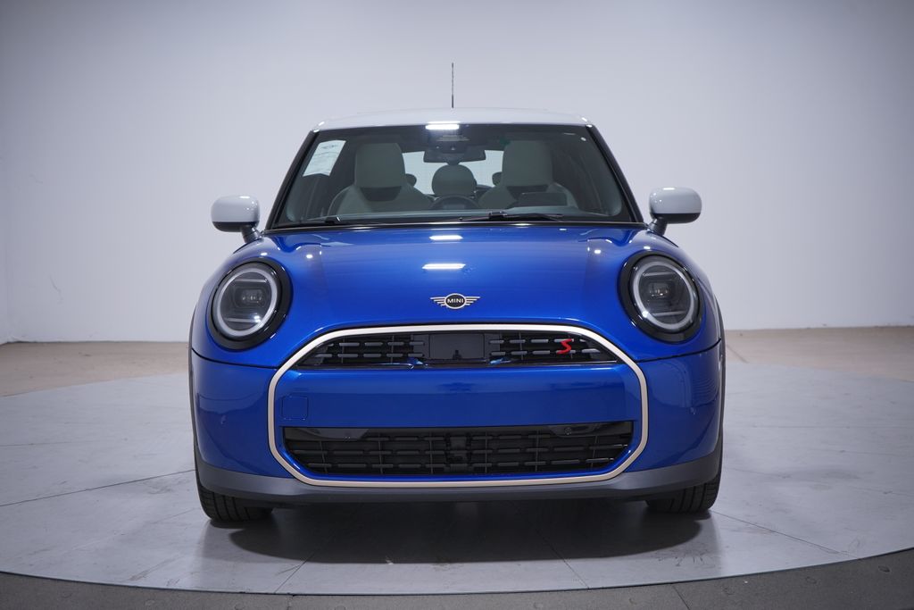 2025 Mini Cooper 4 Door Hardtop Signature photo 4