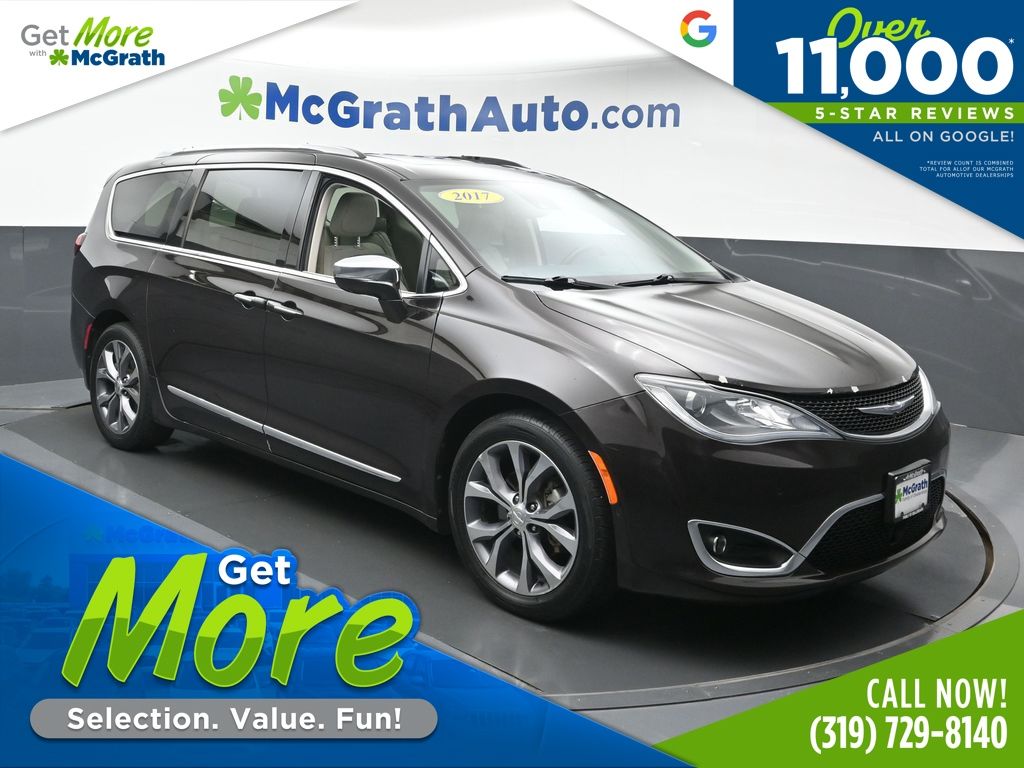 2017 Chrysler Pacifica Limited photo 25