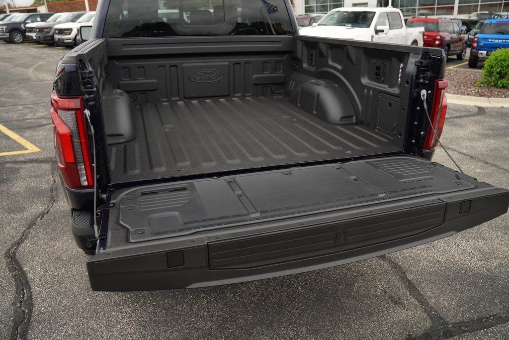 2025 Ford F-150 Raptor photo 7