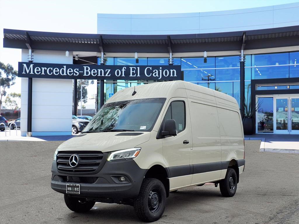 2026 Mercedes-Benz Sprinter Cargo Van Base's photo