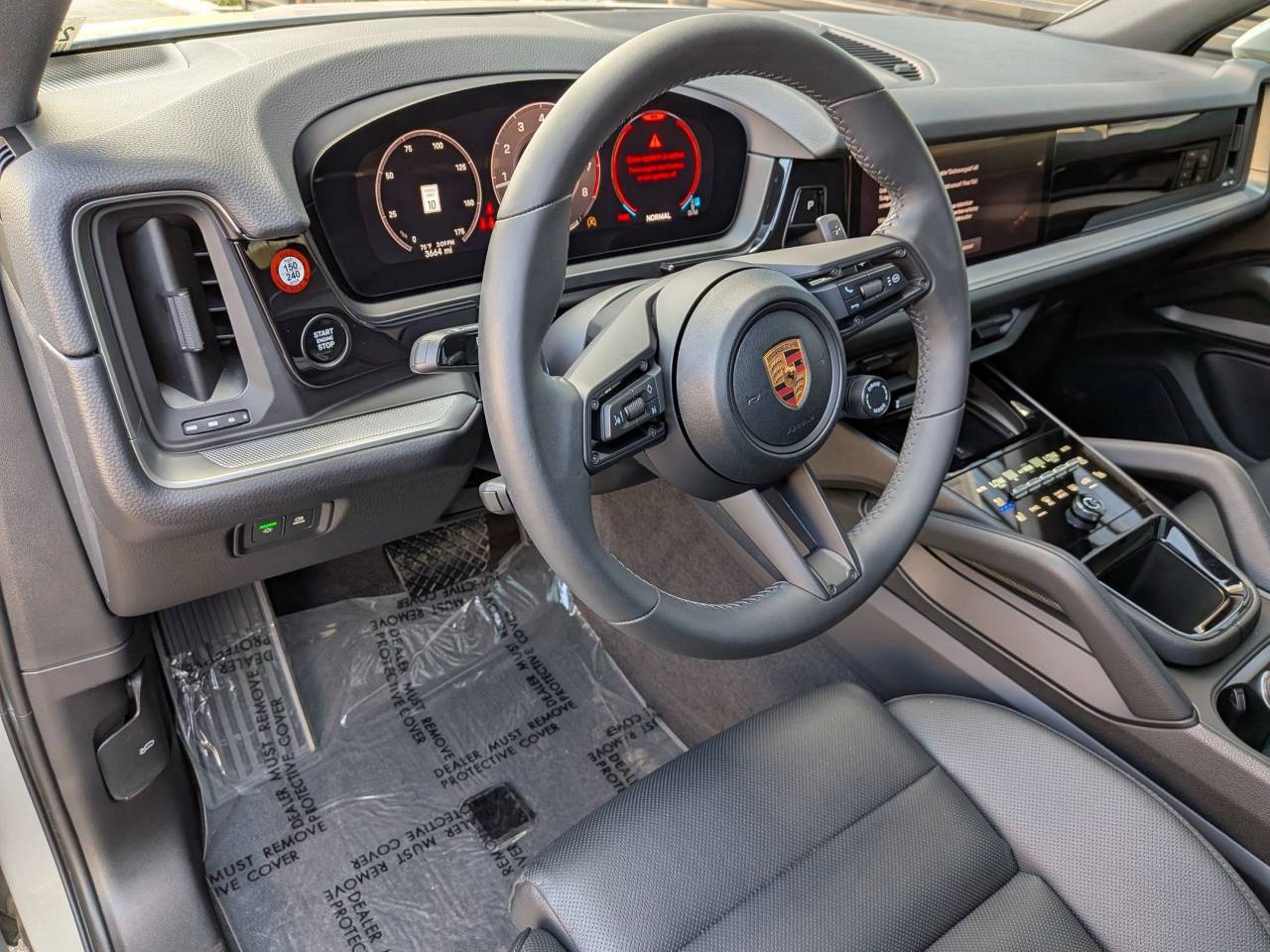 2025 Porsche Cayenne Base photo 3