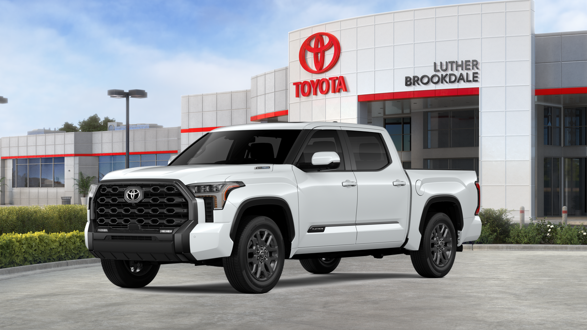 2026 Toyota Tundra Platinum's photo