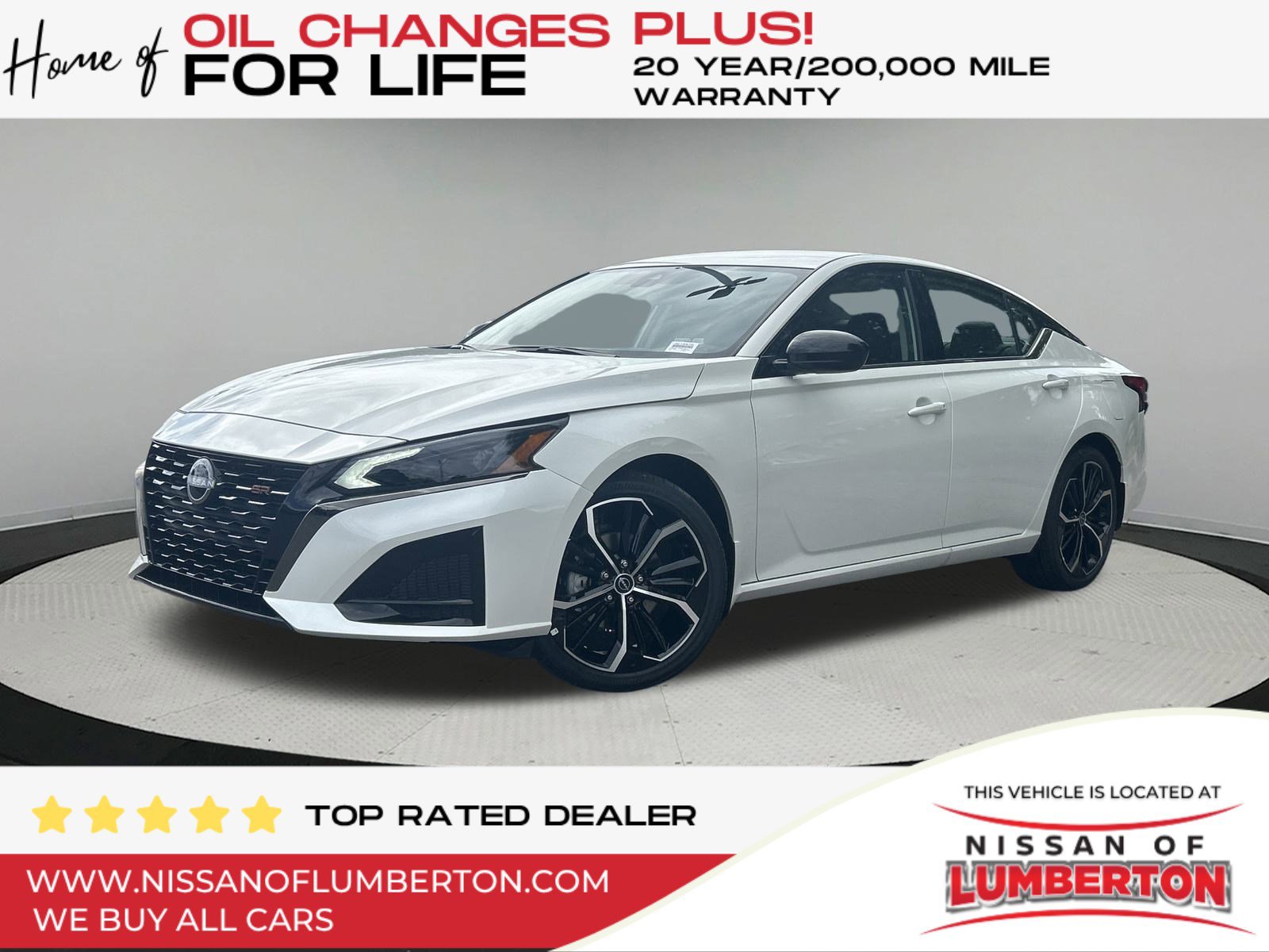 2025 Nissan Altima SR's photo