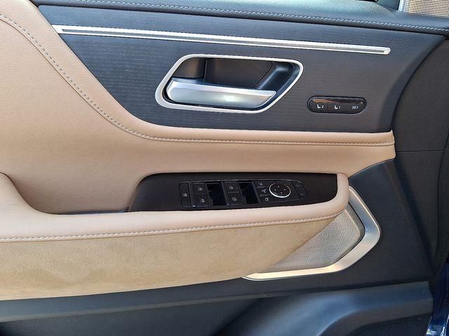 2025 Infiniti QX80 Sensory photo 15