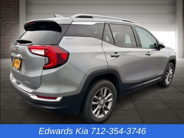 2024 Gmc Terrain SLT photo 3