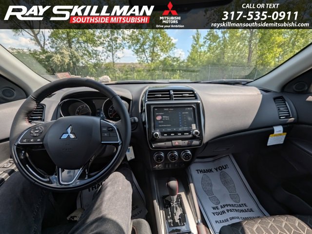 2025 Mitsubishi Outlander Sport LE photo 21
