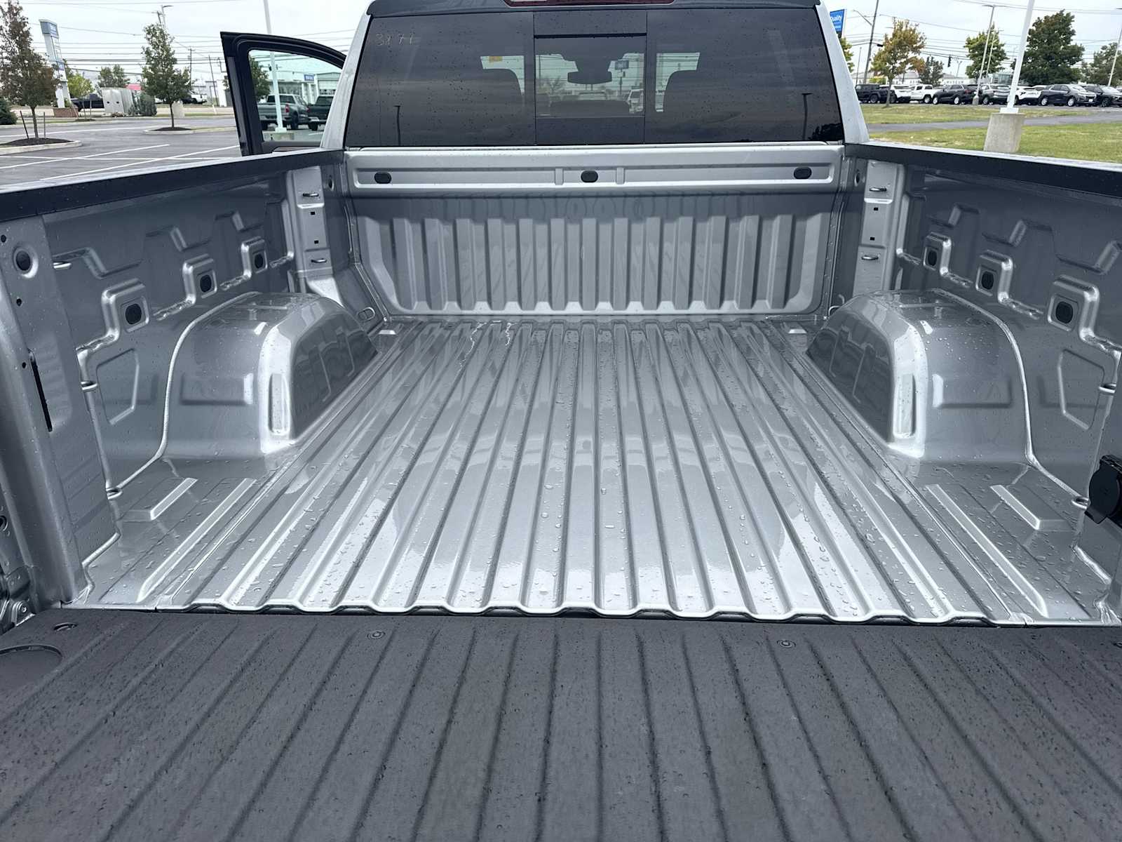 2026 Chevrolet Silverado 1500 RST photo 21