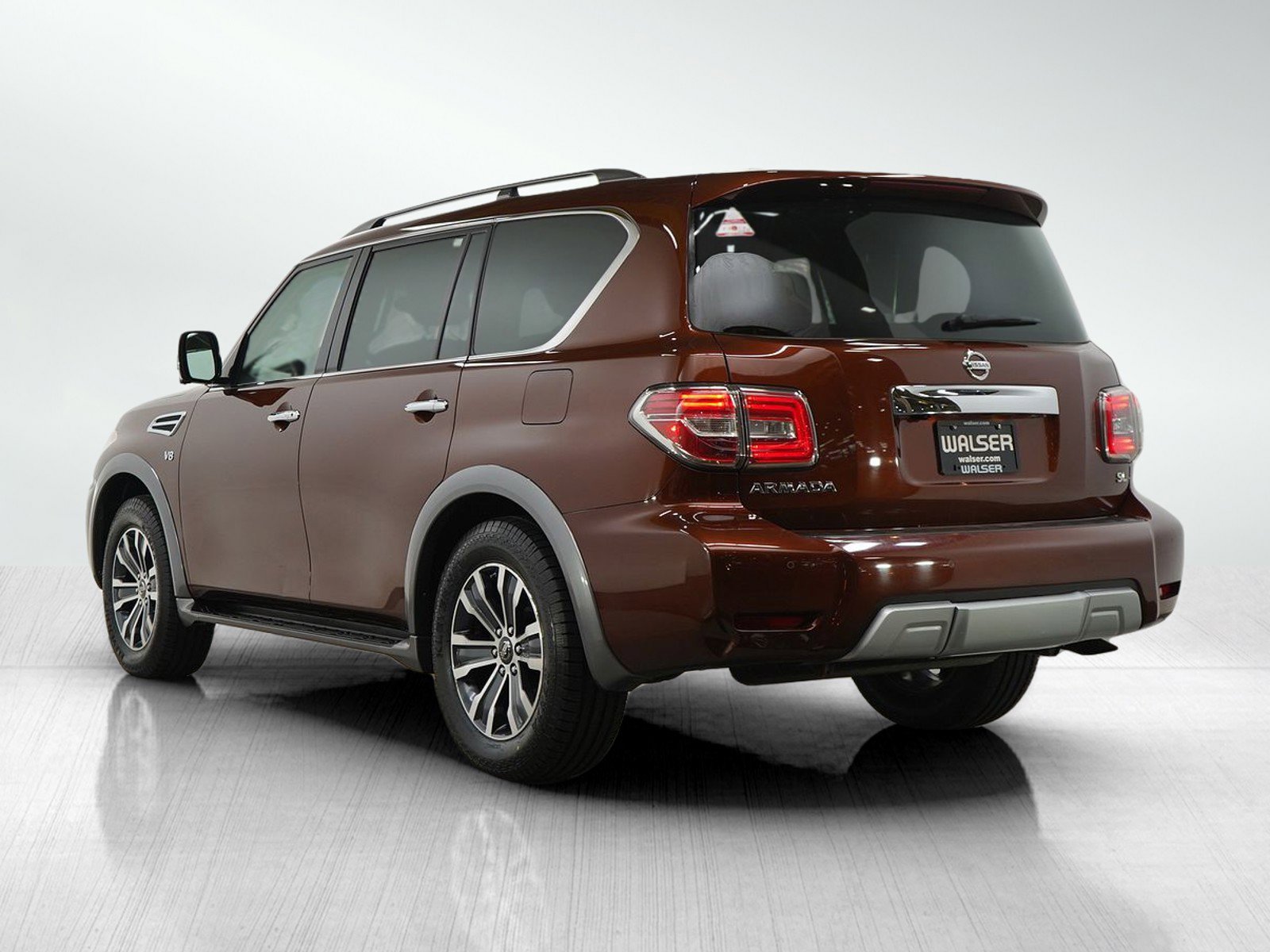 2017 Nissan Armada SL photo 3