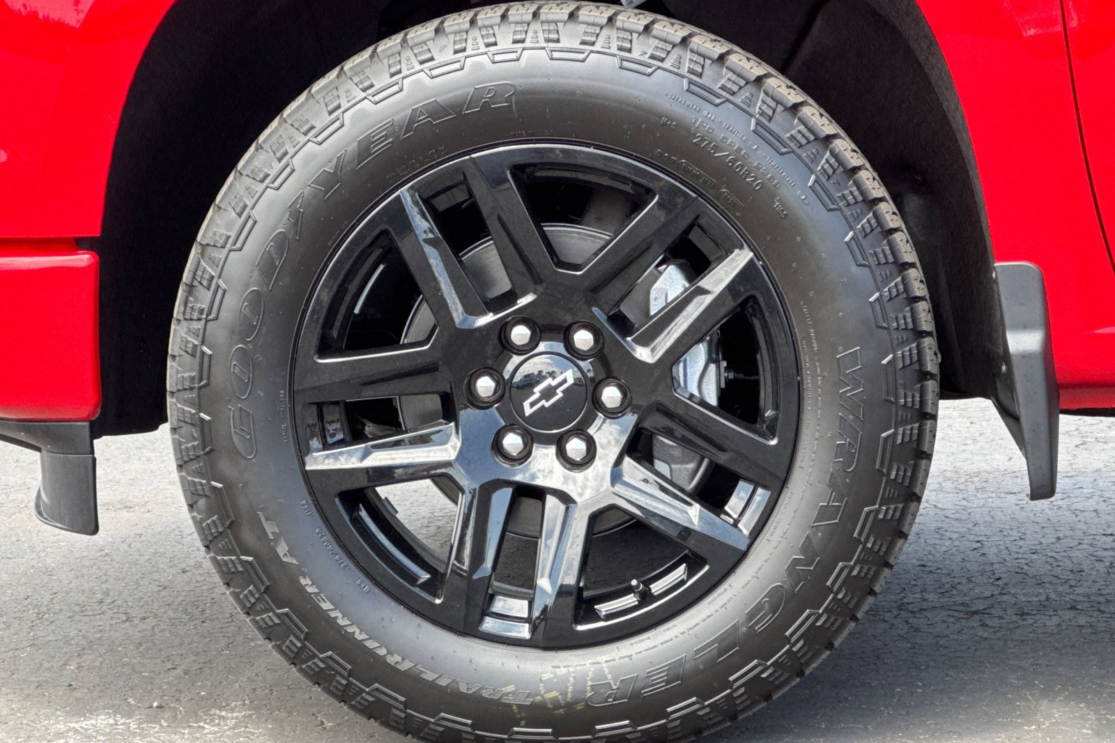 2025 Chevrolet Silverado 1500 Custom photo 23