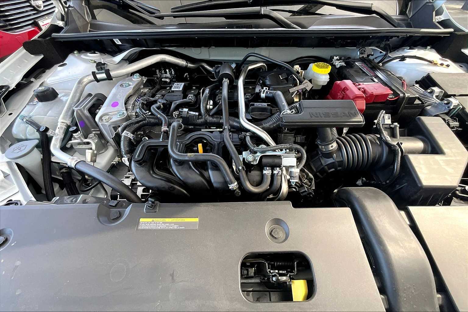 2025 Nissan Sentra SV photo 12