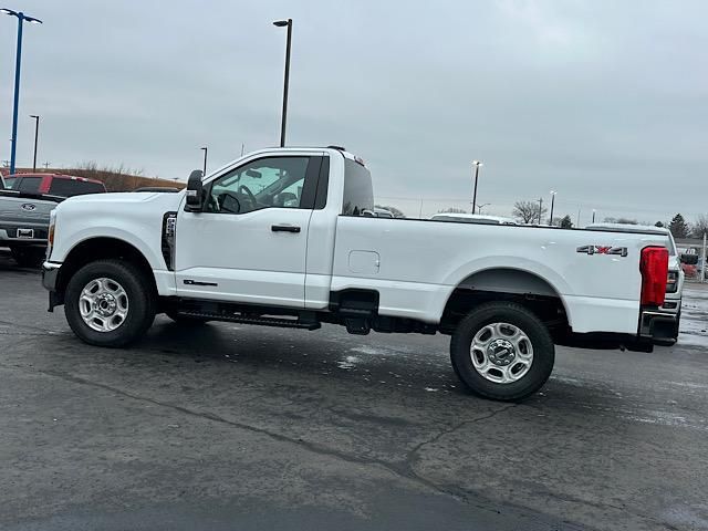 2025 Ford F-250 XLT photo 7