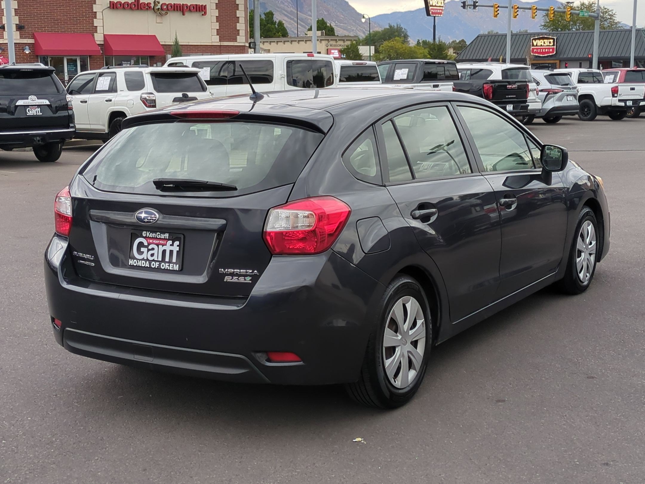 2014 Subaru Impreza Base photo 3