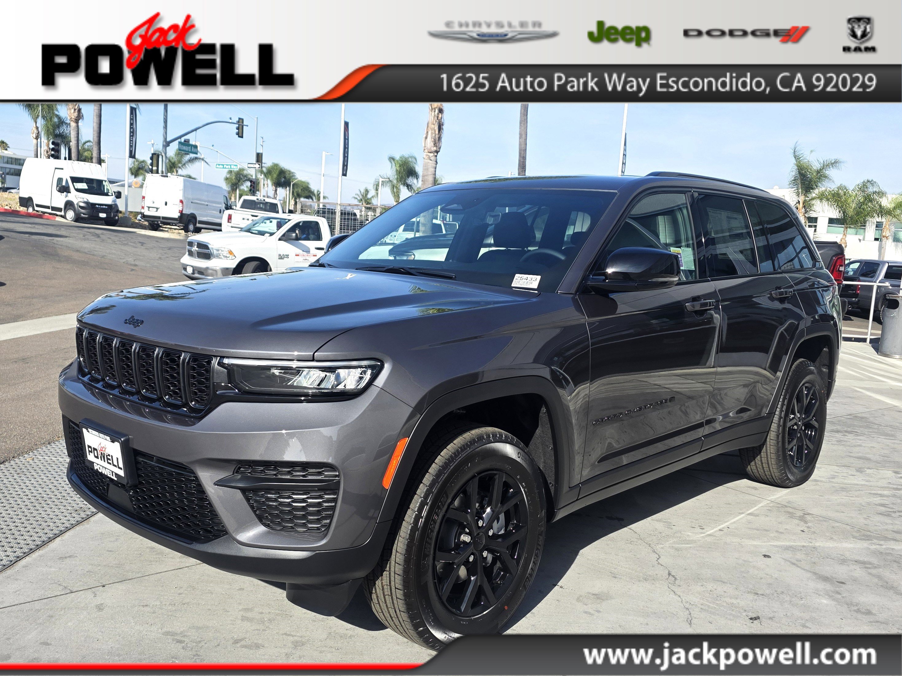 2025 Jeep Grand Cherokee Altitude's photo