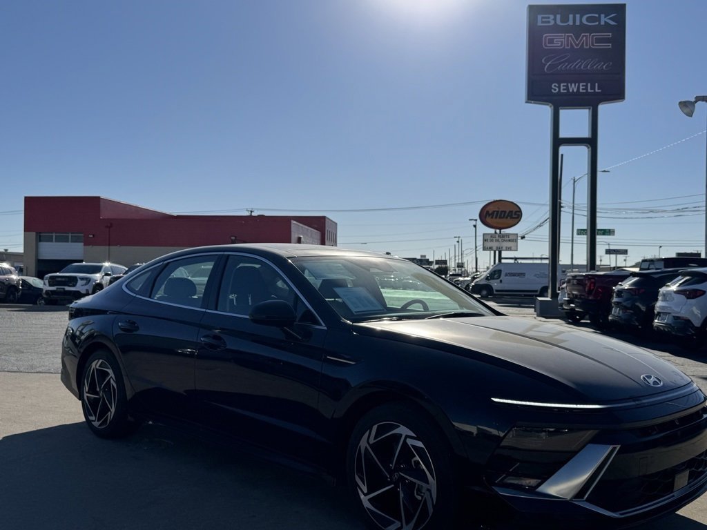 2024 Hyundai Sonata SEL's photo