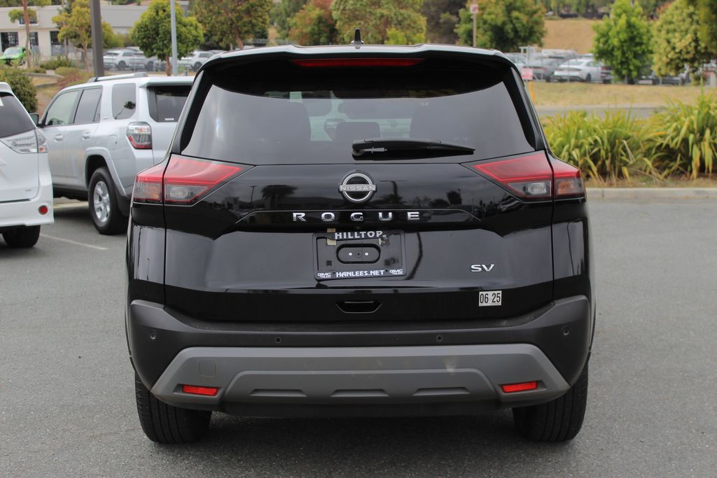 2023 Nissan Rogue SV photo 7