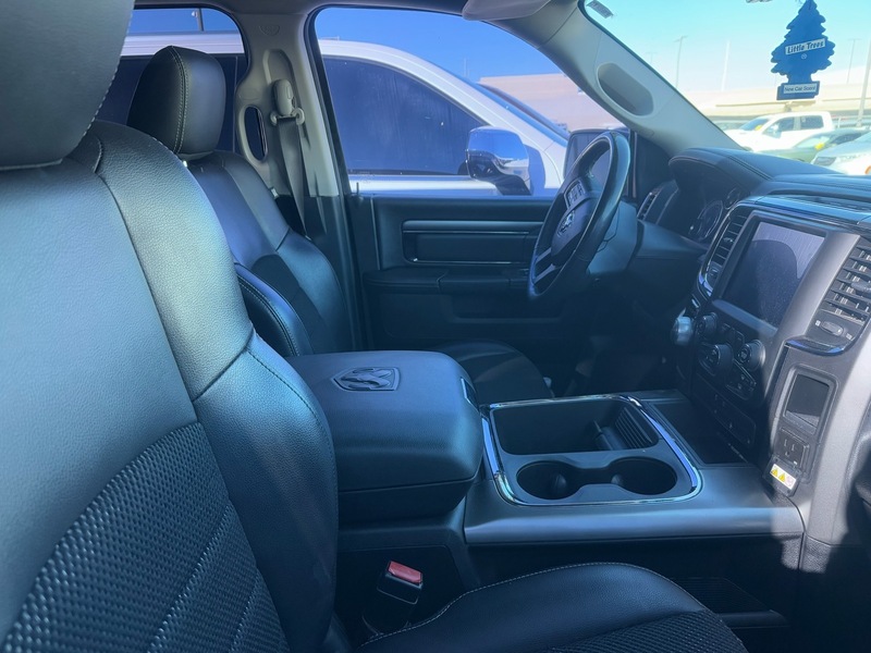 2018 Ram 1500 Sport photo 3