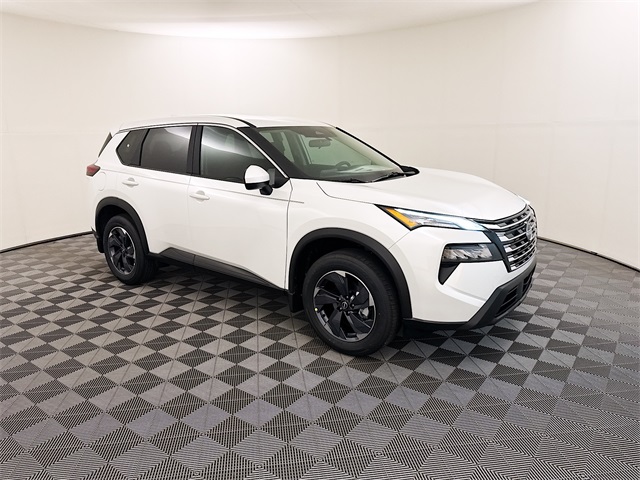 2026 Nissan Rogue SV's photo