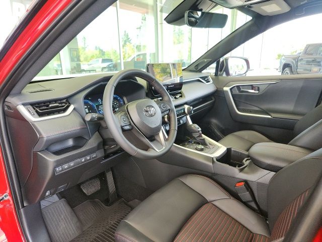 2025 Toyota RAV4 Hybrid XSE photo 9