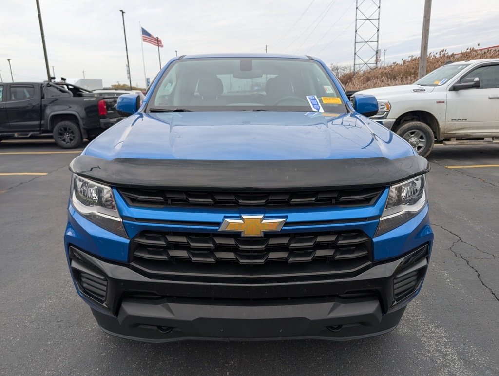 2022 Chevrolet Colorado Work Truck photo 2
