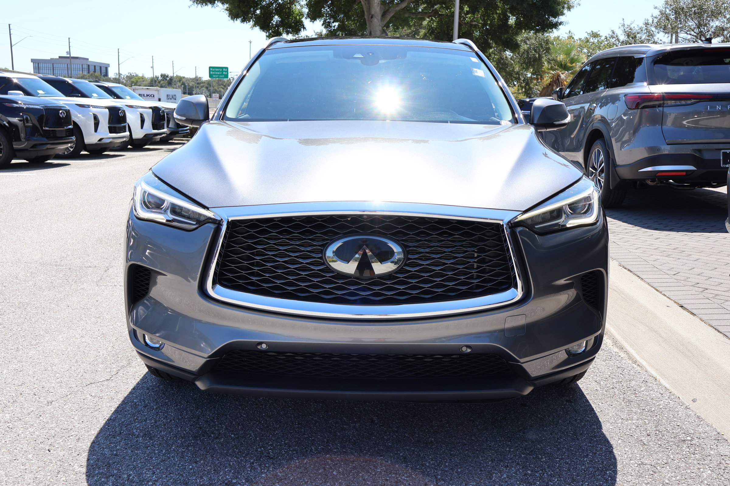 2021 Infiniti QX50 Essential photo 12