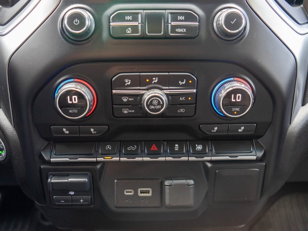 2020 Chevrolet Silverado 1500 LT photo 24