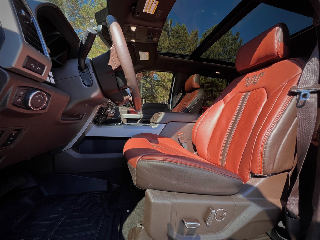 2022 Ford F-350 photo 11
