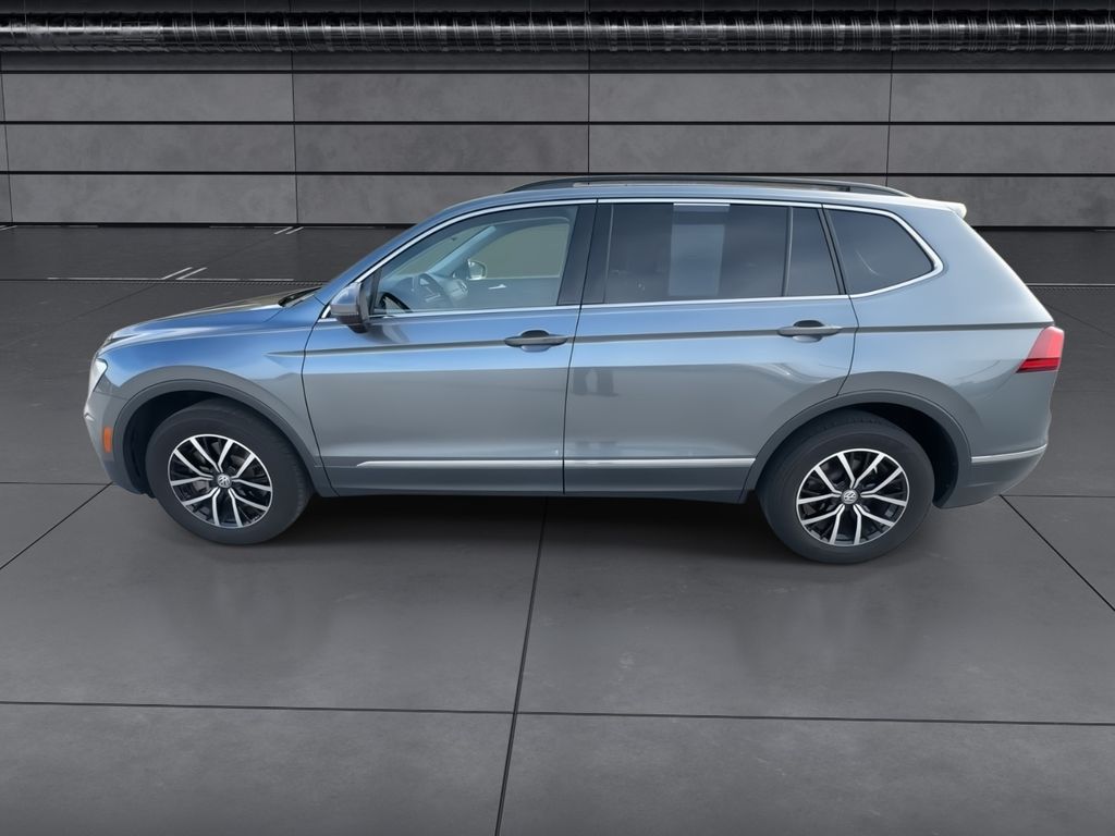 2021 Volkswagen Tiguan SE photo 4