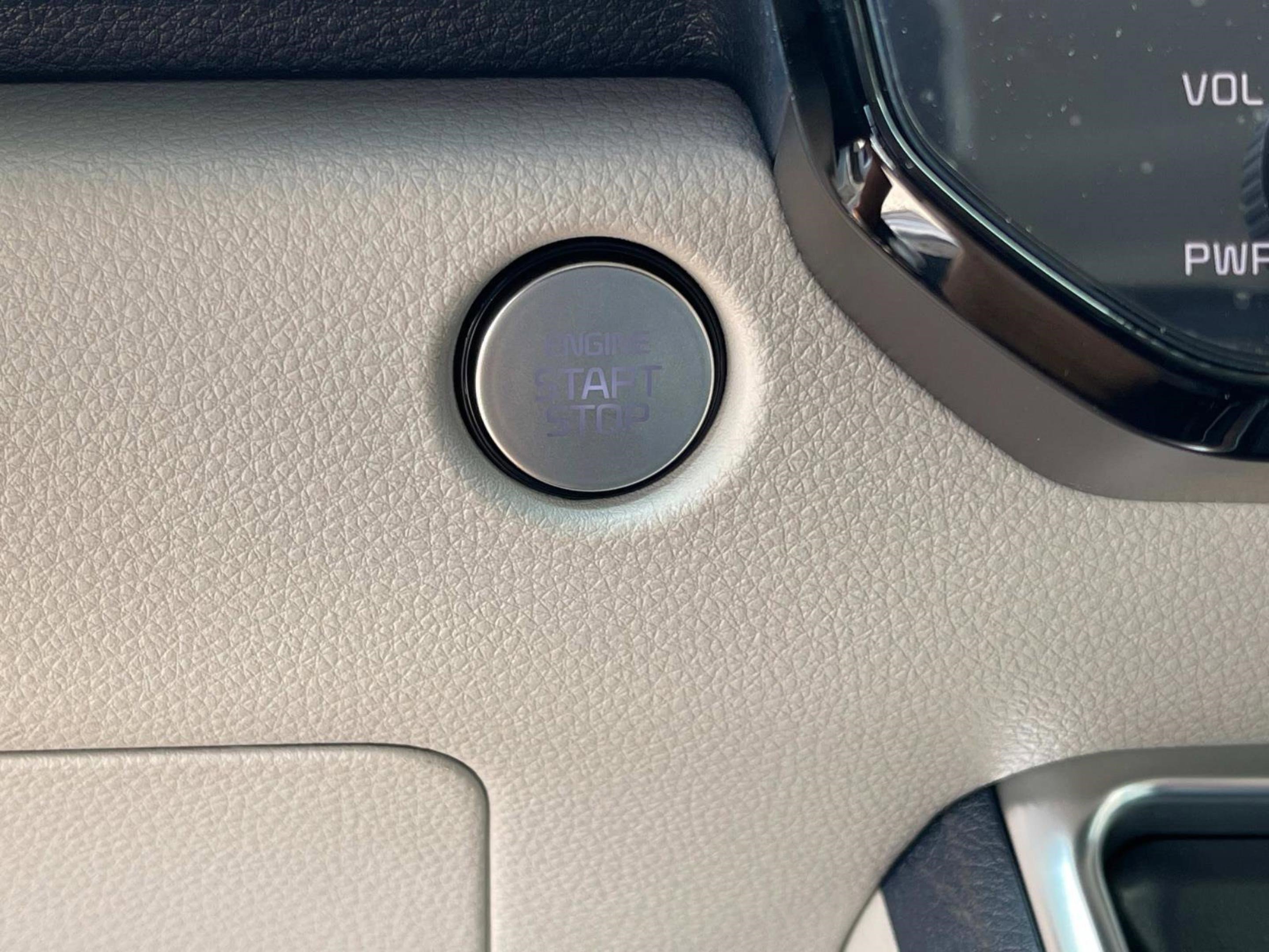 2026 Kia Carnival SX Prestige photo 34