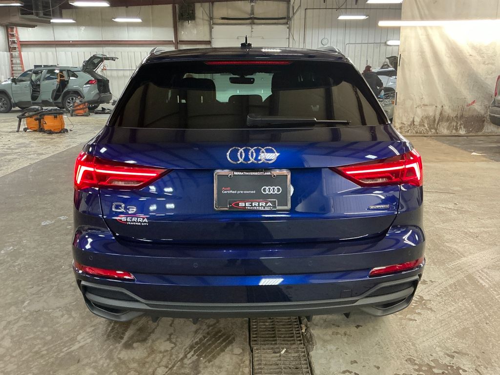 2024 Audi Q3 Premium Plus S line photo 4