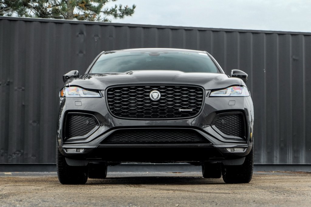 2025 Jaguar F-PACE P250 R-Dynamic S photo 4